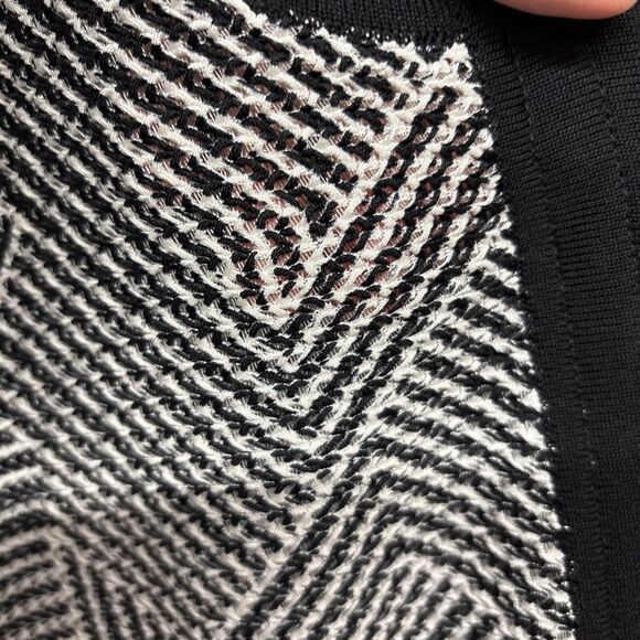 Womens Size M Exclusively Misook Geometric Snap Front Lightweight Jacket - Picture 4 of 5